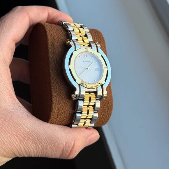 Vintage Bulova Accutron T3 Watch, 34mm - Picture 5 of 12